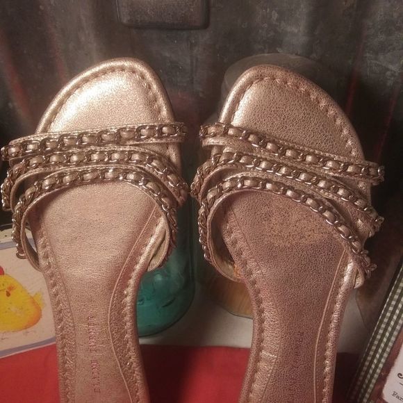 Elaine Turner Sandals - Picture 3 of 7